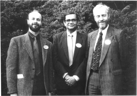 Taken at the Royal Economic Society meeting, April 1992. (Left to right): Huw Dixon (Programme Chair of Conference), Jagdish Bhagwati (Harry Johnson Lecture),  Sir David Hendry (President of Royal Economic Society). For information on Bhagwati, see http://en.wikipedia.org/wiki/Jagdish_Bhagwati